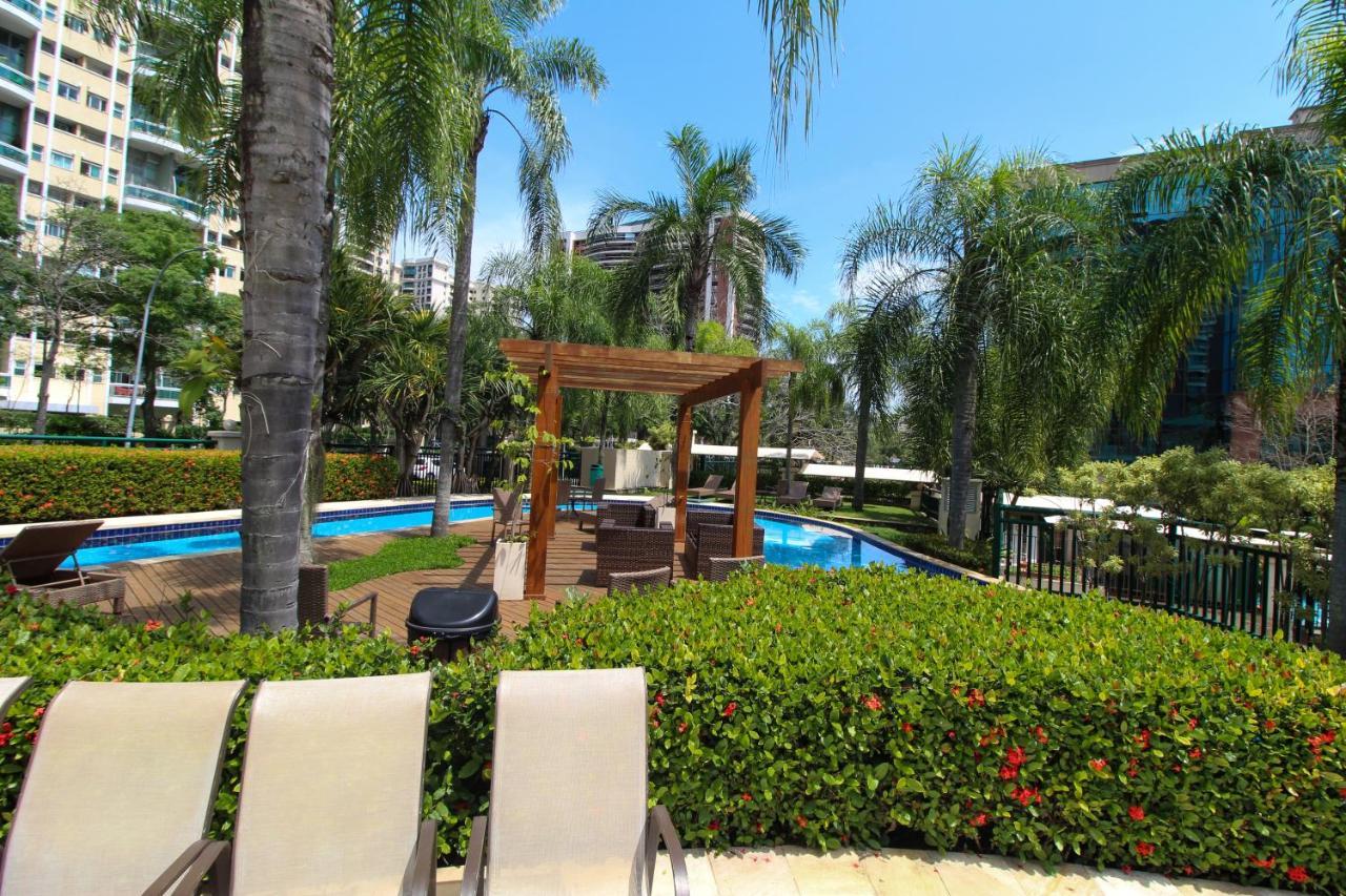 Barra Da Tijuca - 508 - De Frente Para Maravilhosa Piscina - Estacionamento Gratuito - Academia Comphania Atletica - Balsa Para Praia Gratis - Microondas - Geladeira Grande - Recepcao 24Horas - Wi-Fi - Com Pia Rio de Janeiro Exterior photo