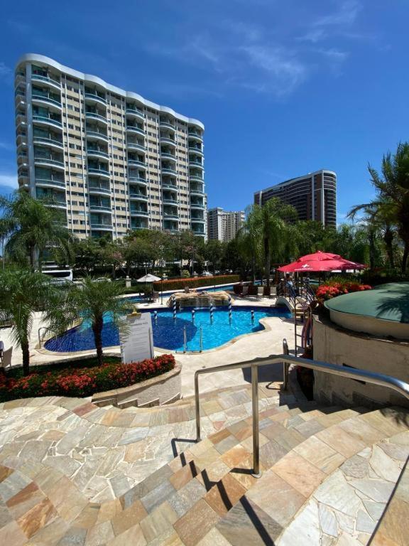 Barra Da Tijuca - 508 - De Frente Para Maravilhosa Piscina - Estacionamento Gratuito - Academia Comphania Atletica - Balsa Para Praia Gratis - Microondas - Geladeira Grande - Recepcao 24Horas - Wi-Fi - Com Pia Rio de Janeiro Exterior photo