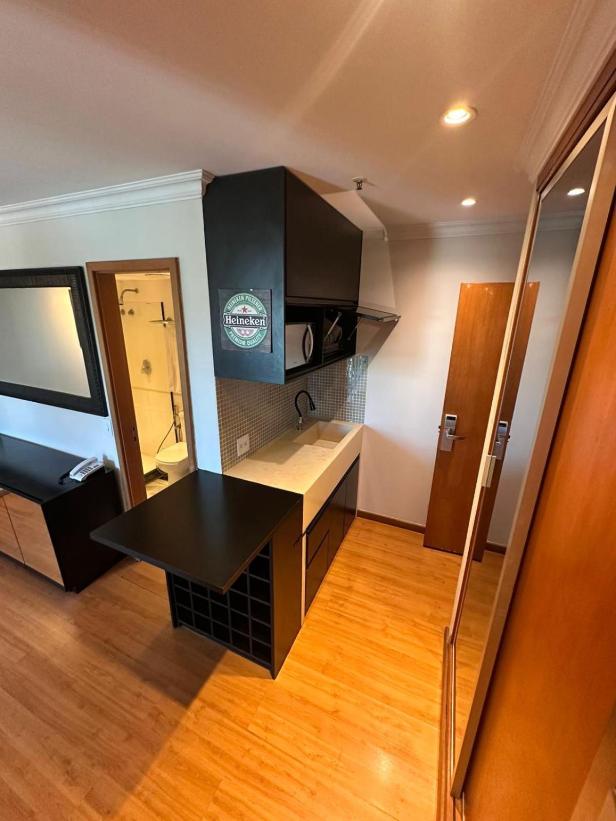 Barra Da Tijuca - 508 - De Frente Para Maravilhosa Piscina - Estacionamento Gratuito - Academia Comphania Atletica - Balsa Para Praia Gratis - Microondas - Geladeira Grande - Recepcao 24Horas - Wi-Fi - Com Pia Rio de Janeiro Exterior photo